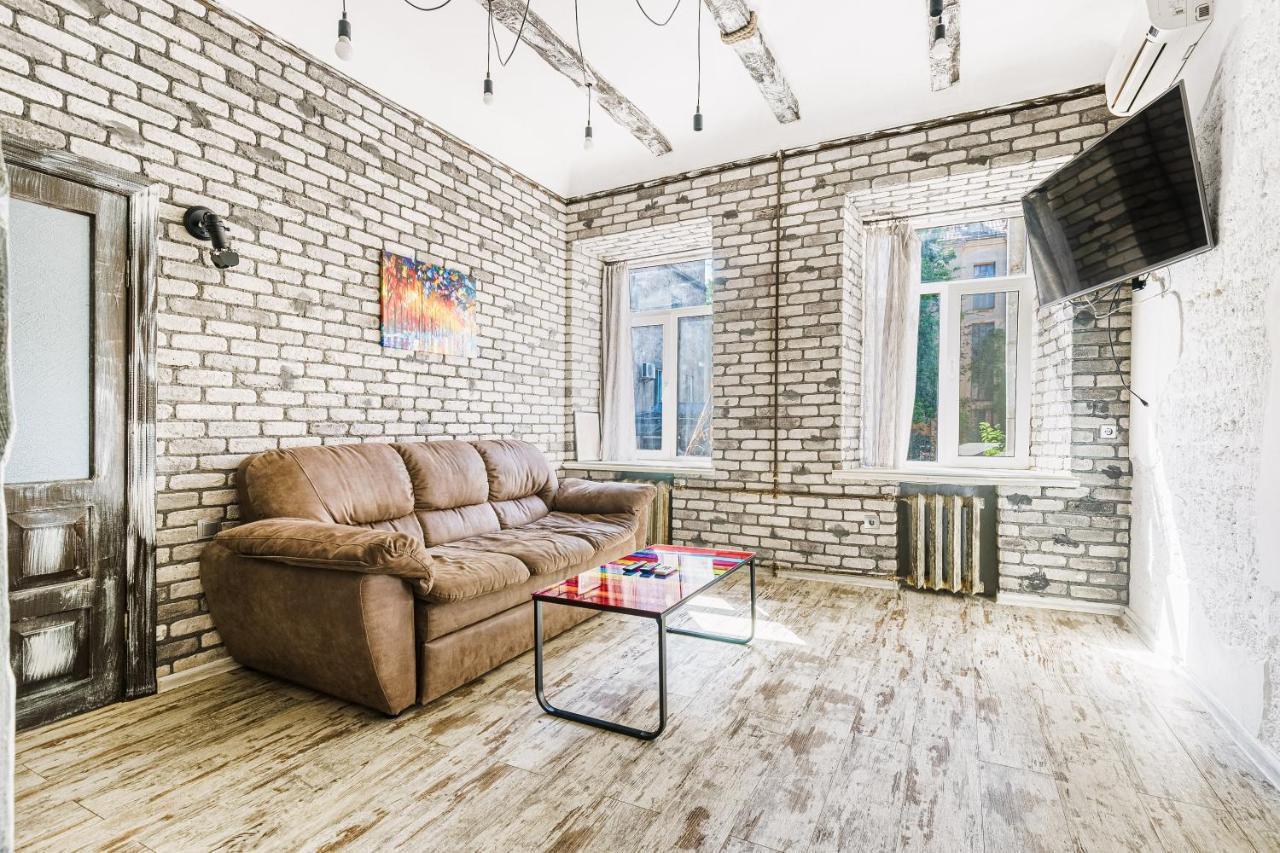 אודסה Loft On Mayakovsky 9 מראה חיצוני תמונה